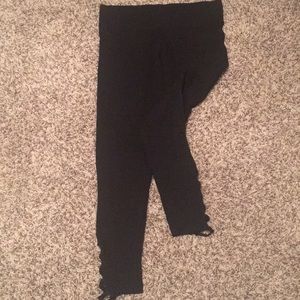 NEW vs pink black leggings
